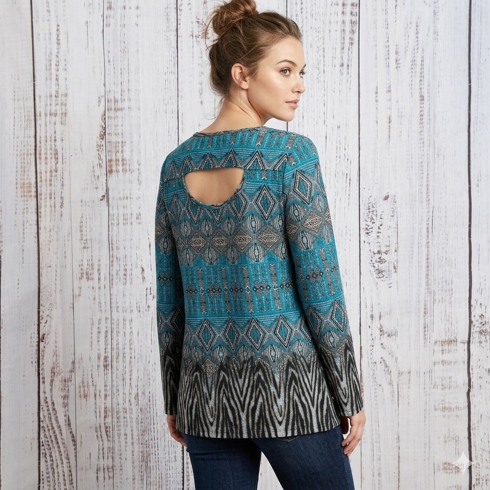 TRIBAL L Teal Pullover Tunic Top Cutout Back Long Sleeve Bohemian Earthcore